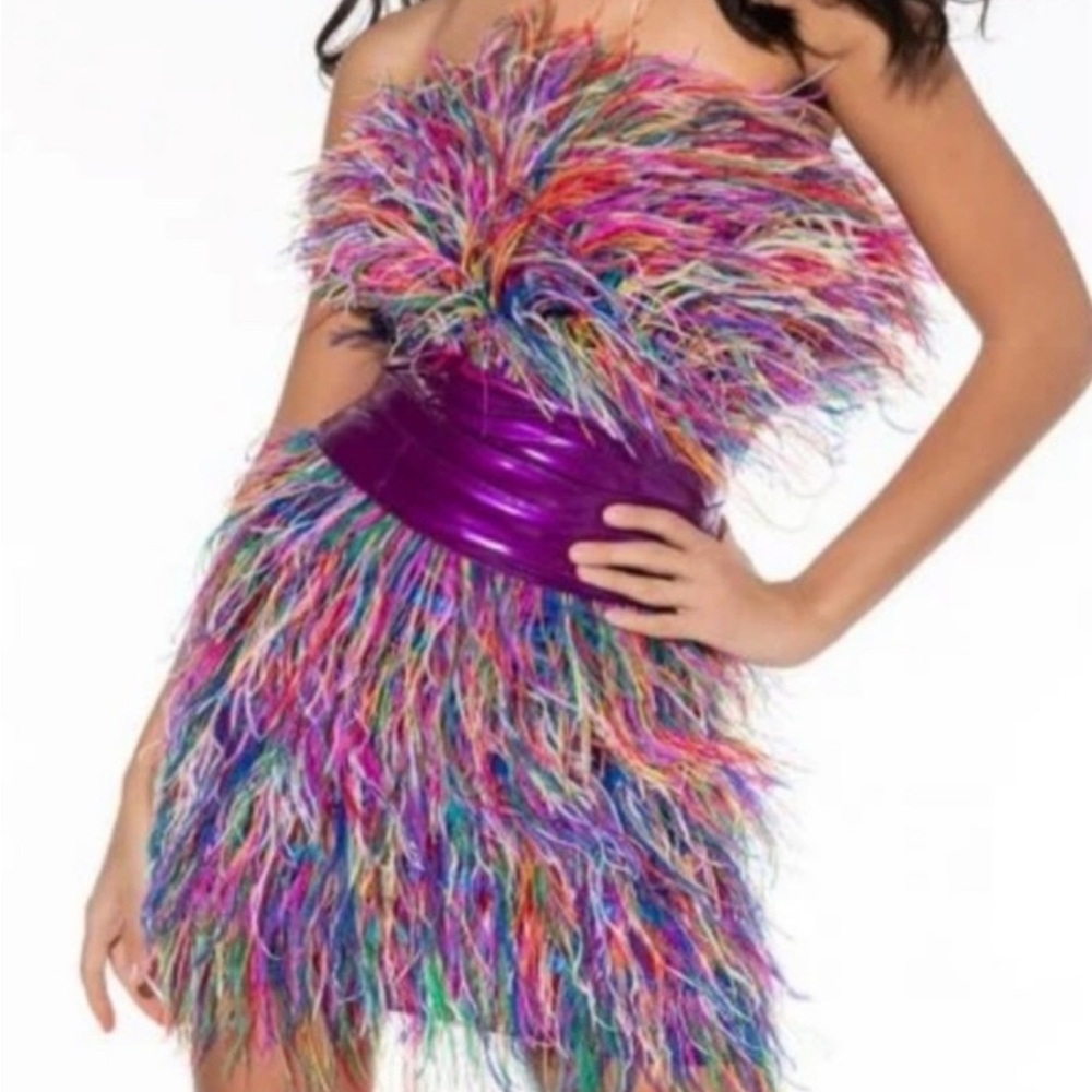 Akira feather dress S